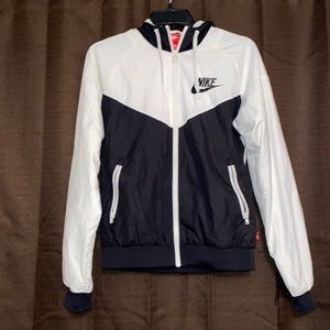 Mens Nike Windbreaker